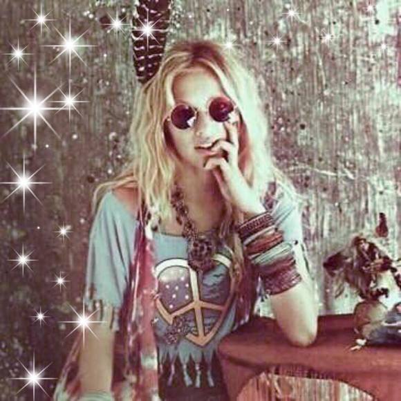 Vintage Other - Meet your Posher, Anna